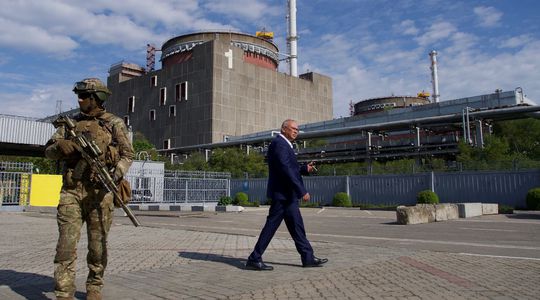 Guerre en Ukraine : 'A Zaporijjia, le risque de catastrophe nucléaire augmente avec le temps'