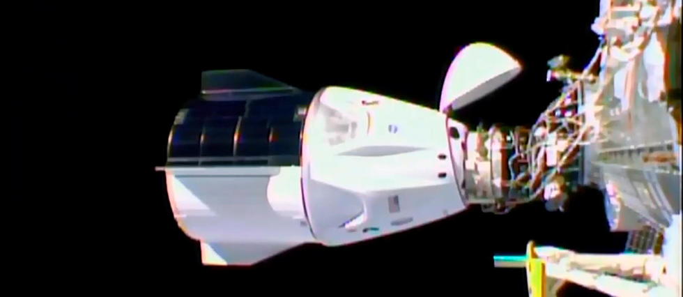 SpaceX : la capsule Dragon s'est arrimée à la Station spatiale internationale