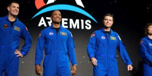 Artemis vers la Lune : la Nasa désigne un équipage très politique