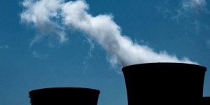 Nucléaire : « Le Parlement doit mettre l’exécutif sous coupe réglée »