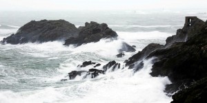Dépression Pierrick : le Finistère placé en vigilance orange pour vagues-submersion