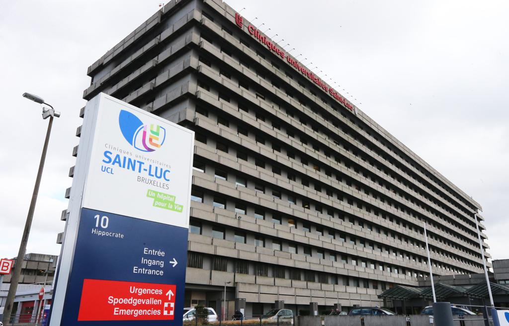 Le service de néonatalogie de Saint-Luc provisoirement fermé