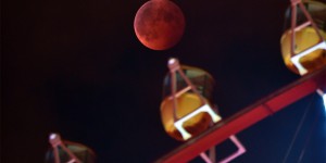 Eclipse totale d’une Lune « rousse » en Amérique du Nord et en Asie
