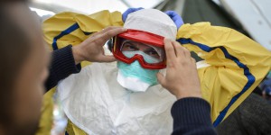 Espagne: enquête judiciaire sur de possibles négligences face à Ebola