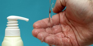 Journée mondiale du lavage des mains, pour éviter la grippe et... Ebola
