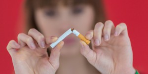 USA: porter à 21 ans l’âge légal pour acheter des cigarettes réduirait le tabagisme 