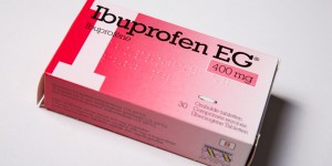 Ibuprofène : risque cardiovasculaire accru à très forte dose 
