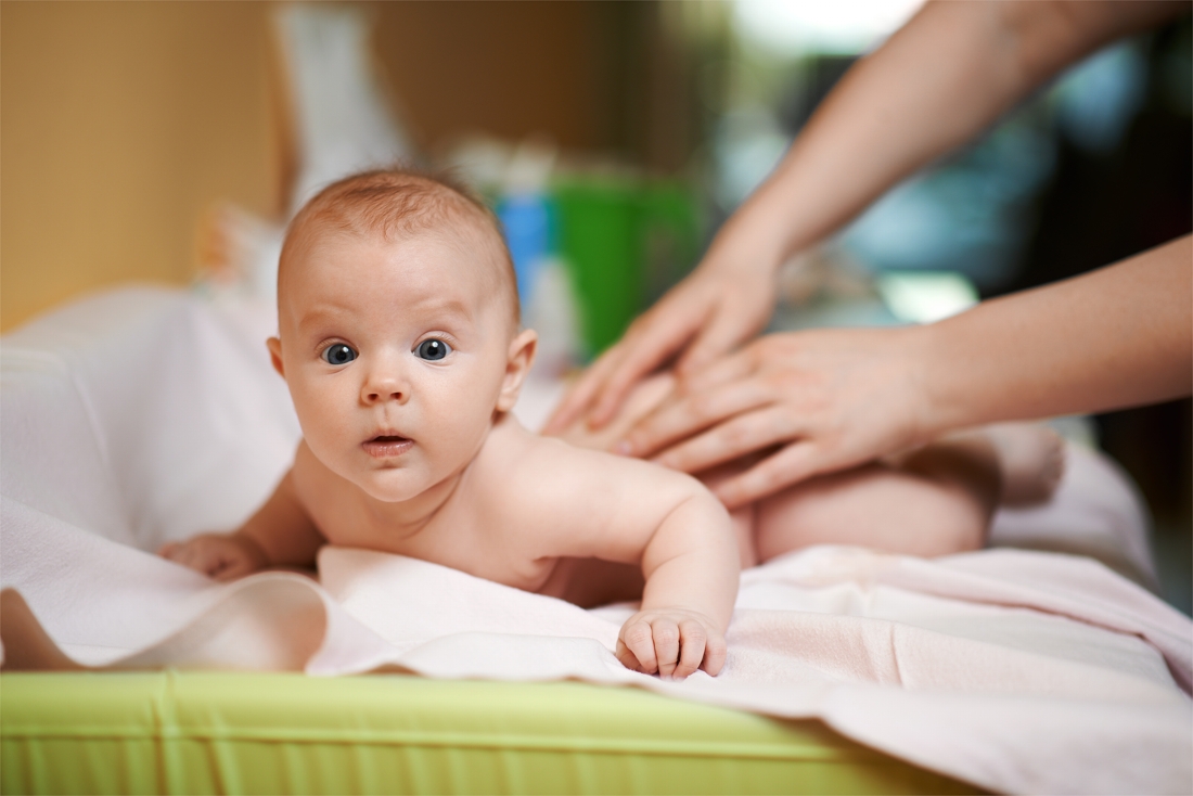 Trop de substances douteuses dans les cosmétiques pour bébés 