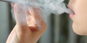 L’e-cigarette séduit-elle les jeunes? 