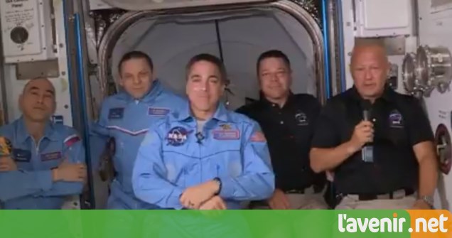 VIDÉOS | Les premiers astronautes transportés par SpaceX sont entrés à bord de l’ISS 