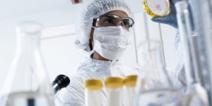 Le FNRS consacre 3 millions d’euros supplémentaires à la recherche contre le coronavirus 