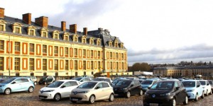 Renault ZOE : la reine des voitures électriques  souffle sa première bougie à Versailles