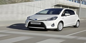 Toyota augmente sa production de Yaris Hybride