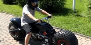 Vidéo : un Super Papa construit une Batpod électrique pour ses fils