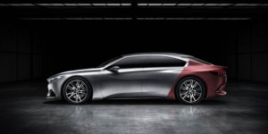 Peugeot présente le concept Exalt, son premier hybride rechargeable essence