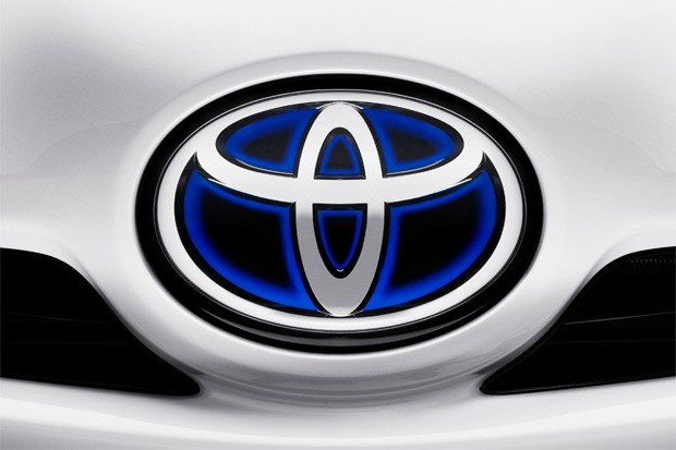 Toyota rappelle ses Auris hybrides et Prius+ pour un bug logiciel