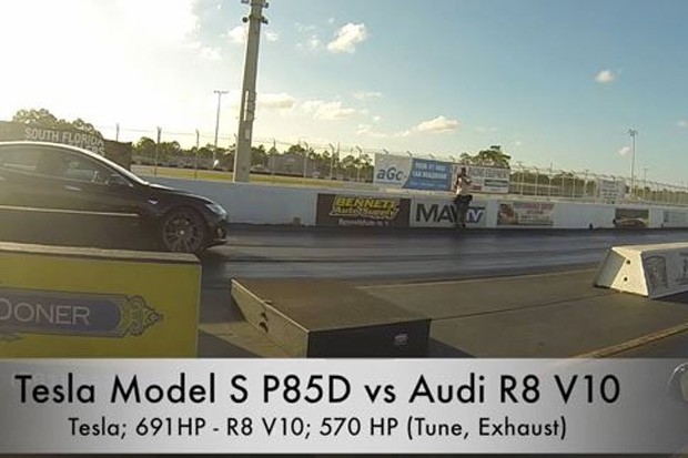 Vidéo – Tesla Model S P85D VS Audi R8 V10