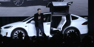 Tesla Model X : tout ce que vous devez savoir sur le nouveau crossover 100% électrique