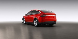 Tesla Model X : les premières photos officielles