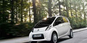 Peugeot Citroën : un centre d’essai électrique pour la COP21