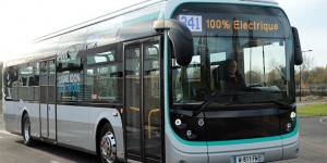 Bolloré inaugure sa première ligne de bus électriques à Paris