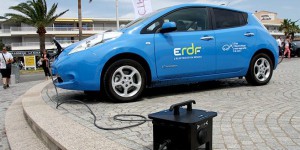 Voiture électrique : des solutions de charge mobiles présentées au France Electrique Tour