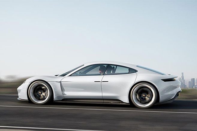 La Porsche Mission E va générer 1400 emplois