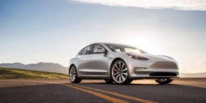 Tesla veut lever 1,15 milliards de dollars pour lancer sa Model 3