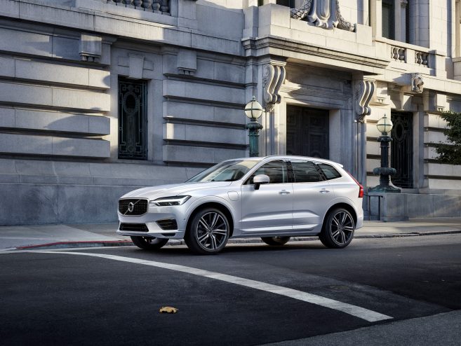 Volvo propose une motorisation hybride rechargeable pour son nouveau XC60
