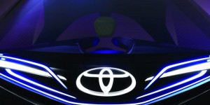 Des batteries solides pour la future voiture électrique de Toyota