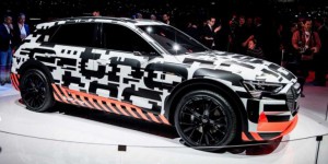 Audi e-tron Quattro : le SUV électrique joue à cache-cache au salon de Genève