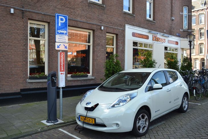 Pays-Bas : près de la moitié des automobilistes envisage l’achat d’un véhicule électrique