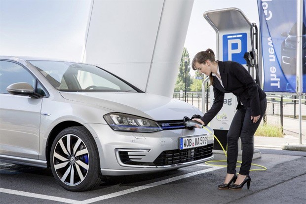 Un métal cancérigène détecté dans les véhicules électriques et hybrides de Volkswagen