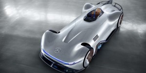 EQ Silver Arrow : Mercedes révèle sa supercar électrique