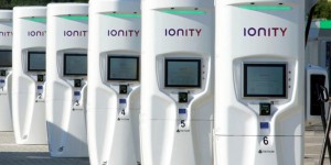 Charge ultra-rapide : le réseau Ionity n’est plus gratuit