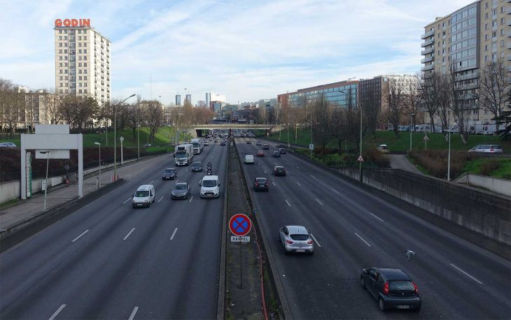 Périphérique parisien : vers une voie dédiée aux voitures électriques ?