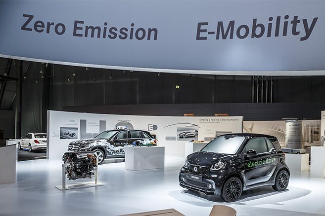 Daimler stoppe les moteurs thermiques au profit des véhicules électriques
