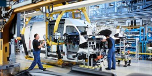 Mercedes eSprinter : l’utilitaire électrique entame sa production
