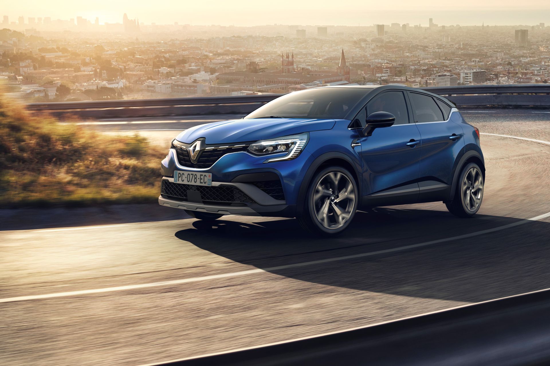 Immatriculations : le Renault Captur hybride rechargeable cartonne en octobre