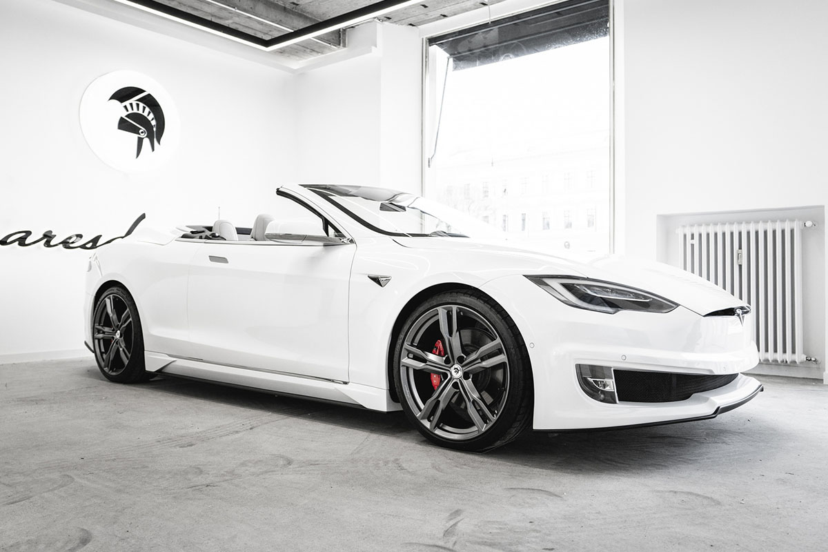 Ares Design décapsule la Tesla Model S
