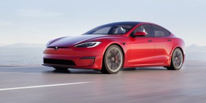Tesla boucle 2020 avec des bénéfices record