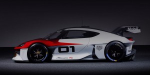 Porsche Mission R : une électrique taillée pour la course