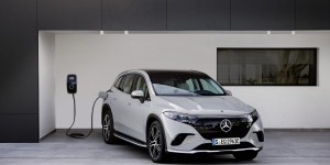 Mercedes présente l’EQS SUV, vaisseau amiral de sa flotte électrique
