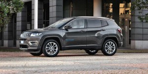 Jeep Compass : une version électrique du SUV est en développement