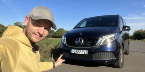 Essai vidéo – Mercedes EQV 300 : un van électrique qui a tout pour être le VTC des VIP ! 