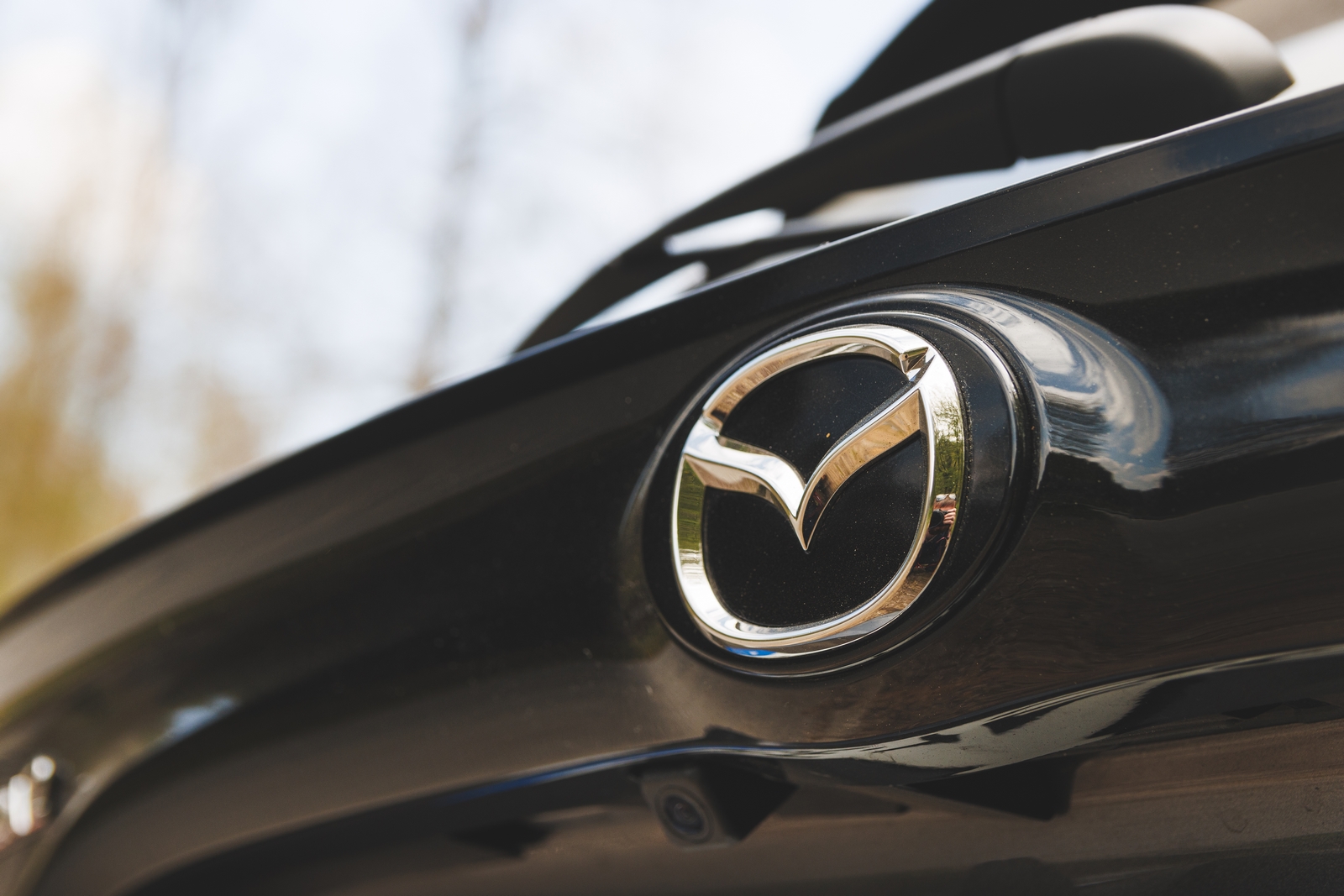 Mazda accélère doucement sur l’électrique