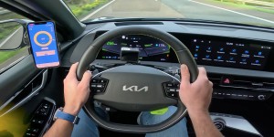 Vidéo – La Kia EV6 GT donne une leçon au Tesla Model Y Performance sur l’Autobahn