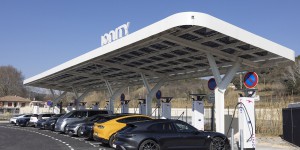 Bornes de recharge : Ionity ouvre deux stations géantes sur l’autoroute A7