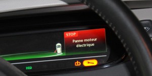 EV Clinic répare les véhicules électriques et dénonce les failles (volontaires ?) des constructeurs