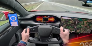 Vidéo – Tesla Model S Plaid sur l’autobahn : on est loin des 322 km/h annoncés